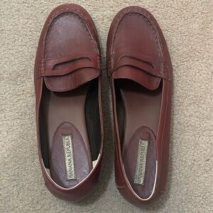BR NWOT Brown Loafers